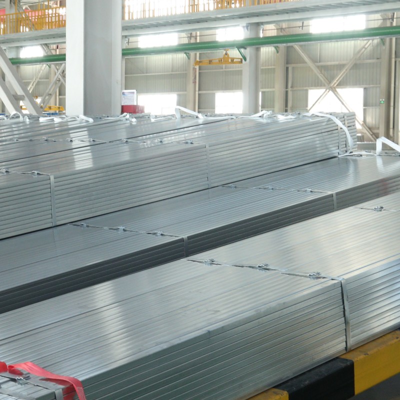 บริษัทเหล็ก Zn-al-mg Steel ระดับต่ำปานกลางในแคนาดา1